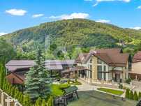 Reședință Privată, Cu Piscină, Cramă Și Cinematograf, Bran, Com