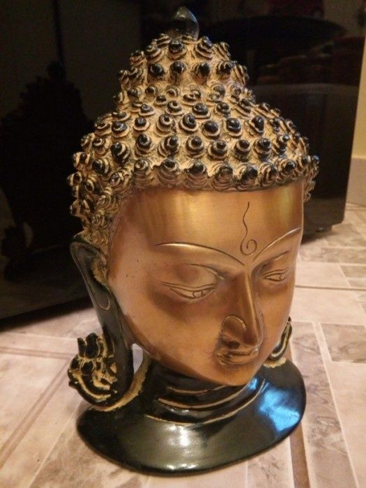 Sculptura din bronz masiv Buddha