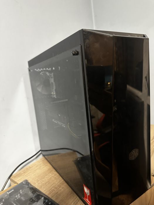 Мощен геймърски компютър - Ryzen 7 3700x