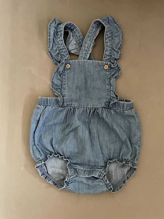 Бебешки дрешки 6-9 месеца МОМИЧЕ