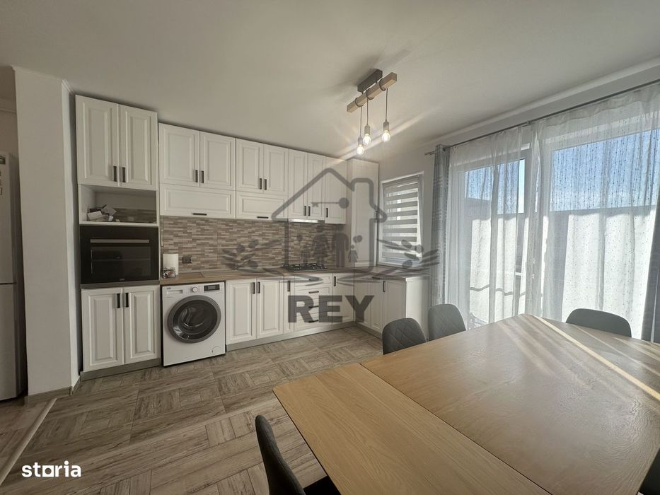 Apartament de vânzare 3 camere zona Balanta/Parcare sub și supra teran