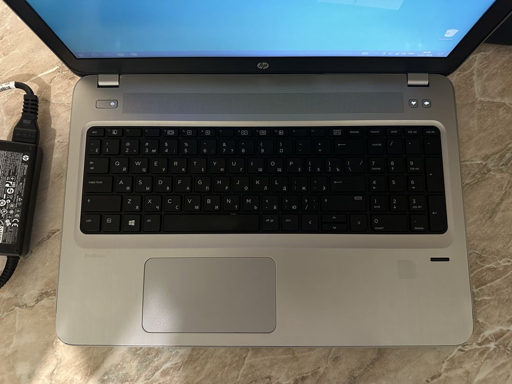 Ноутбук HP ProBook Core i3/8GB/SSD+512GB