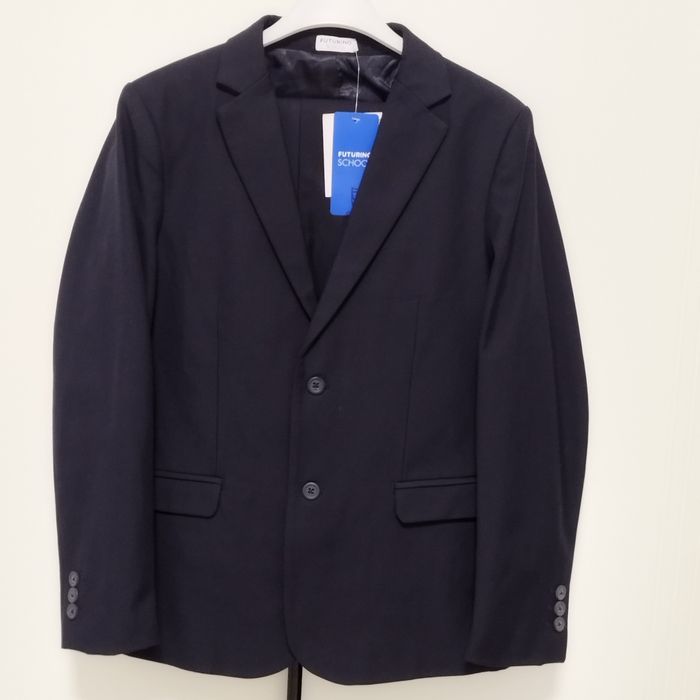 Новая фирменная школьная форма, рост 134,158