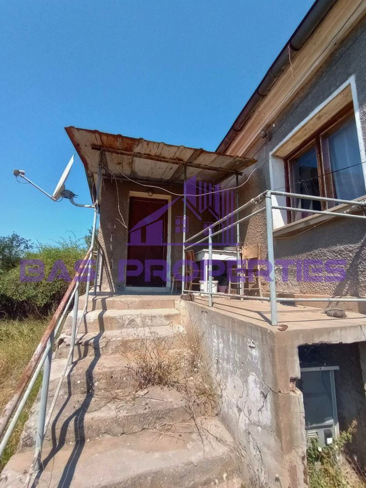 Продава се Къща в с. Петърч, Област София-област - 60 кв.м за 1617 €/кв.м - Снимка #8