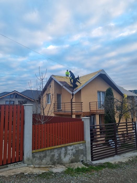 Reparatii si montaj acoperișuri,dulgherie mansardări și multe altele