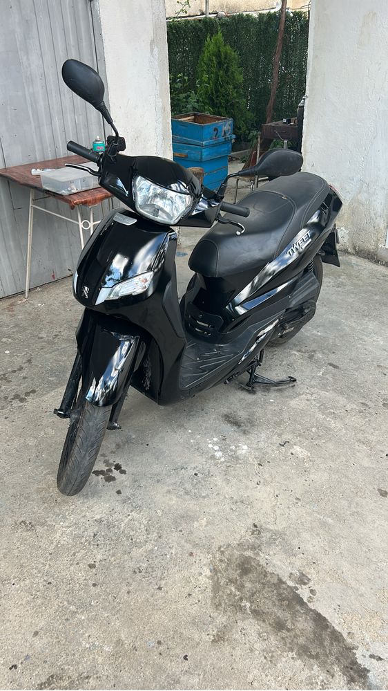 Peugeot tweet 50cc MALOSSI