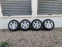 Vând roti jante de aliaj cu anvelope de vara  185/65 R15 4x100