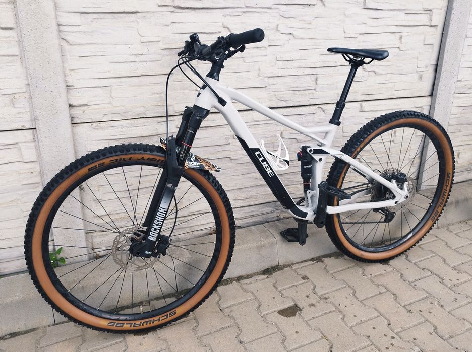 Bicicleta Cube Stereo Race 120 model 2021, Lightgrey black
Cadru Marim