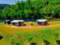 Cazare - Tiny house de închiriat (cu ciubar inclus) Caras severin