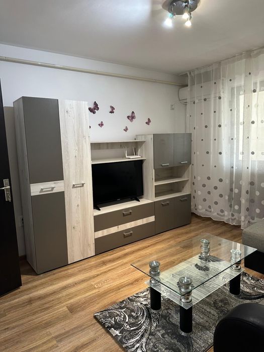 Garsoniera moderna - Capatul lui 2 - Hipodrom