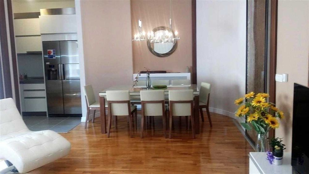 Дава се под наем Двустаен апартамент в Бургас, Възраждане - 59 кв.м за 229.5 € - Снимка #1