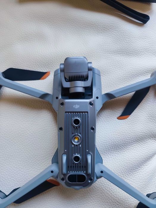 DJI Air 2S Fly More Combo – малко използван с допълнителни ND филтри