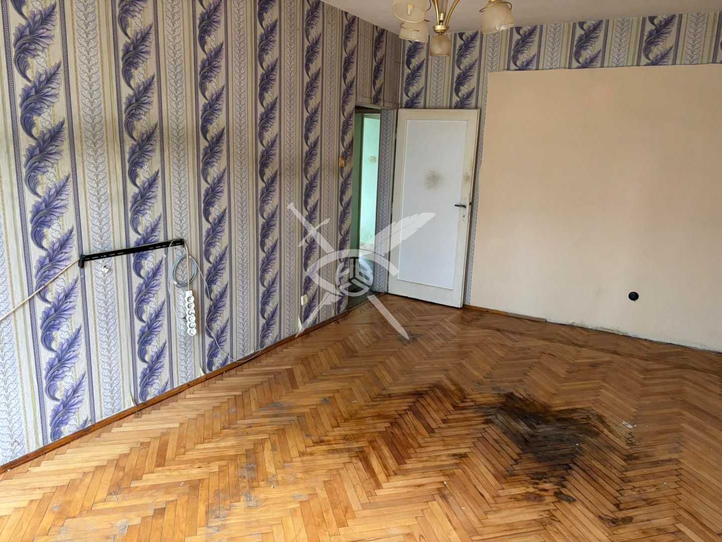 Двустаен апартамент в кв. Банишора № 86691