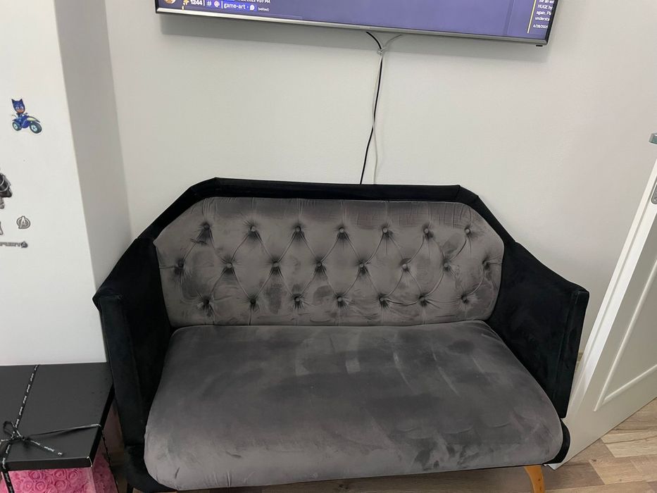 Canapea stare foarte buna