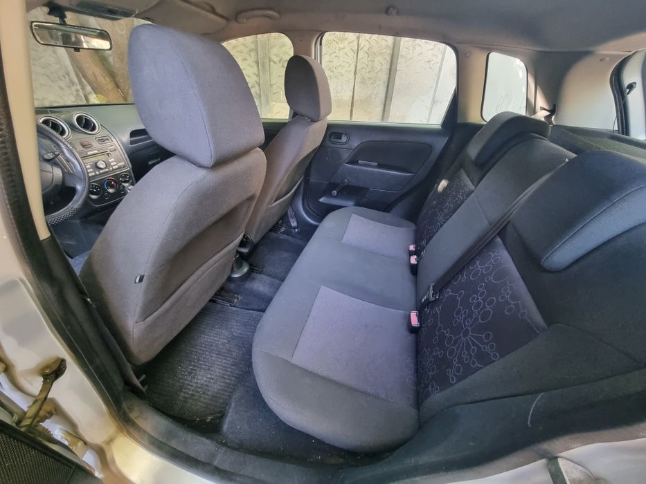Ford fiesta 1.4 diesel 2008