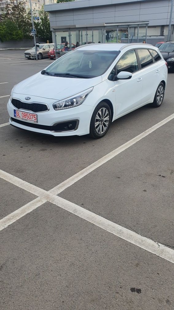 Kia Ceed  2017 / 1.6 crdi  Combi