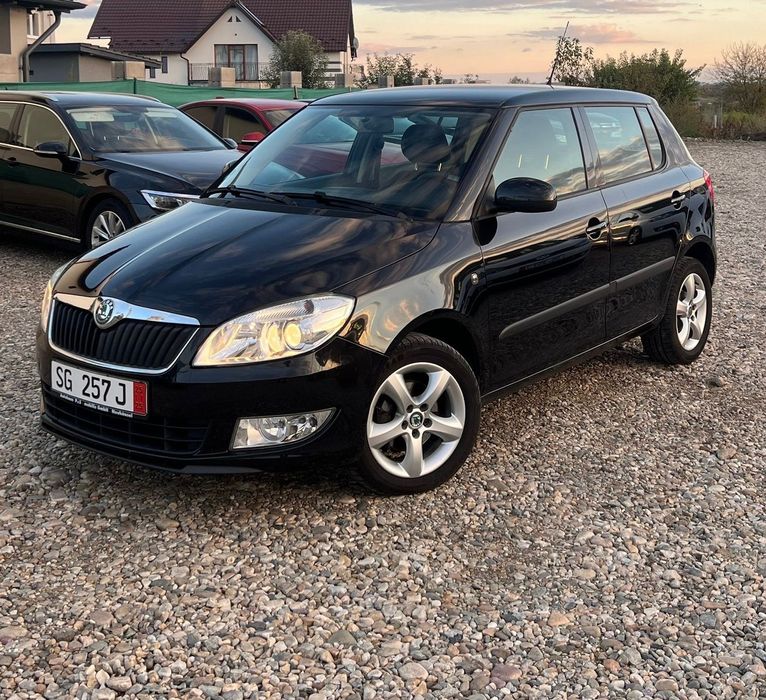 Skoda Fabia Climatronic , Navi, pilot
