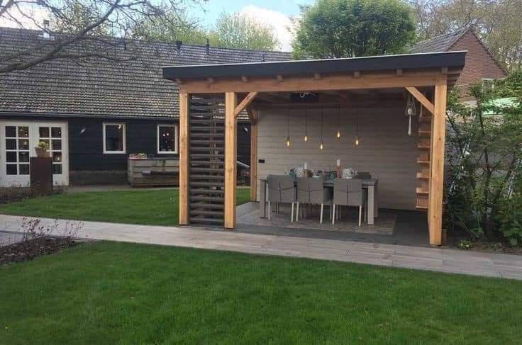 Vând foișoare casute de depozitare