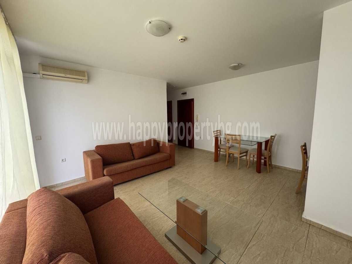Продава се Двустаен апартамент в к.к. Слънчев бряг - 69 кв.м за 943 €/кв.м - Снимка #1
