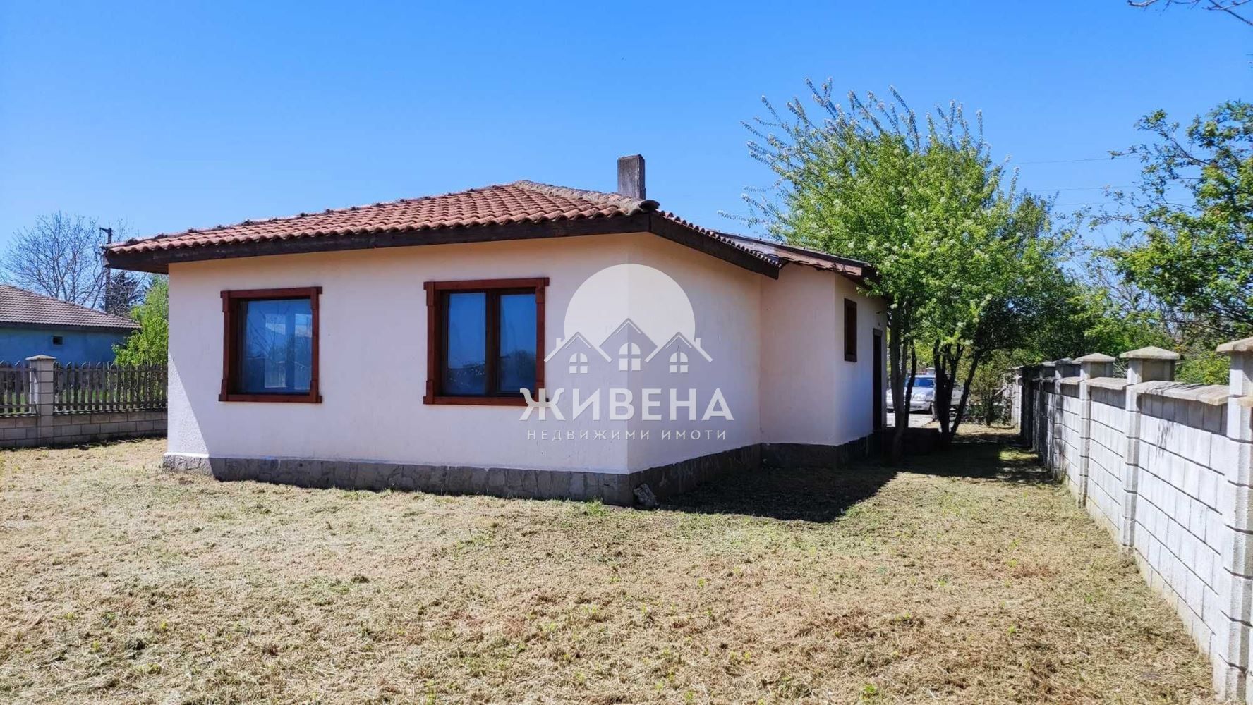 Продава къща в с.Селце, 130 кв.м, двор - 1000 кв.м