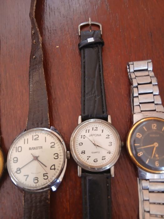 Vând ceasuri automatice vintage