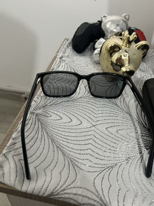 Ochelari de vedere premium cu lentile heliomate