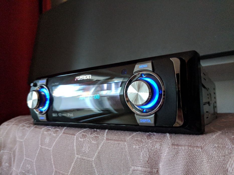 Cd player FUSION CAIP500( Pioneer , JVC , Kenwood , Clarion , Alpine )
