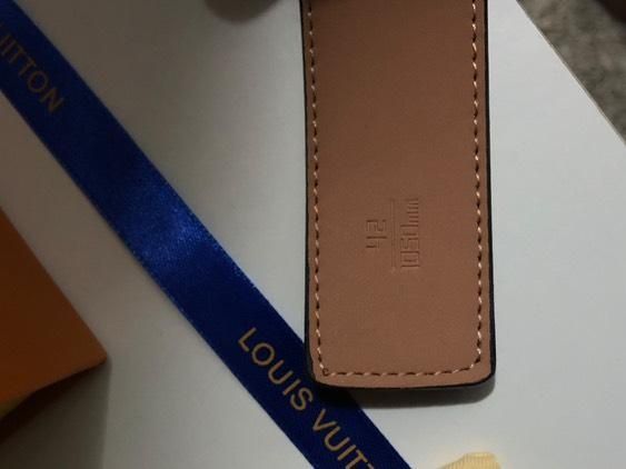 Curea Louis Vuitton mărime 105 cm