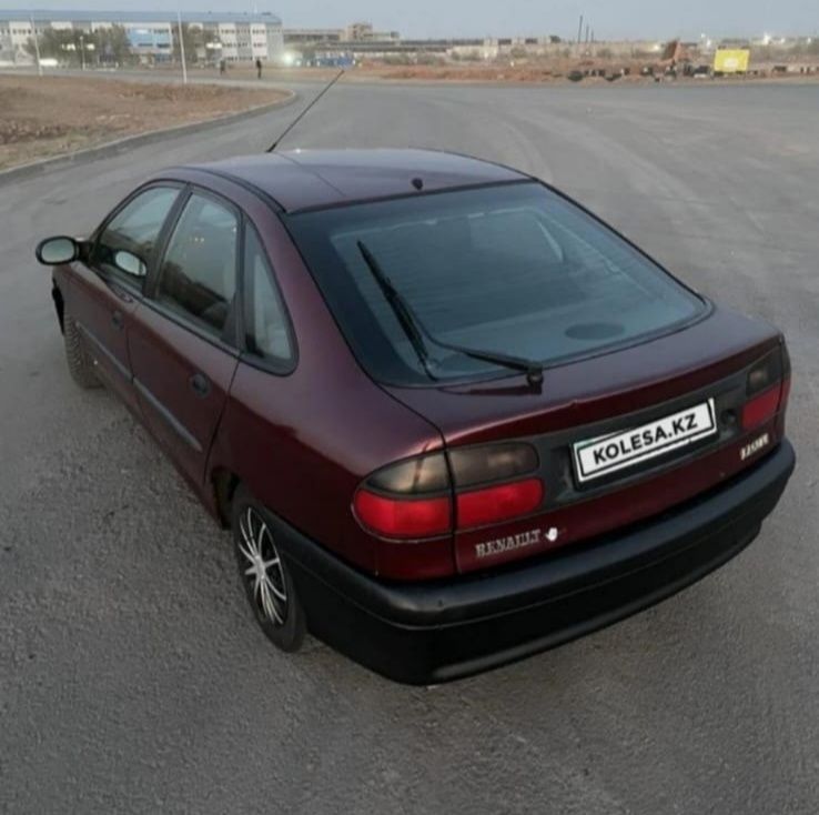 Не на ходу.  Renault Laguna