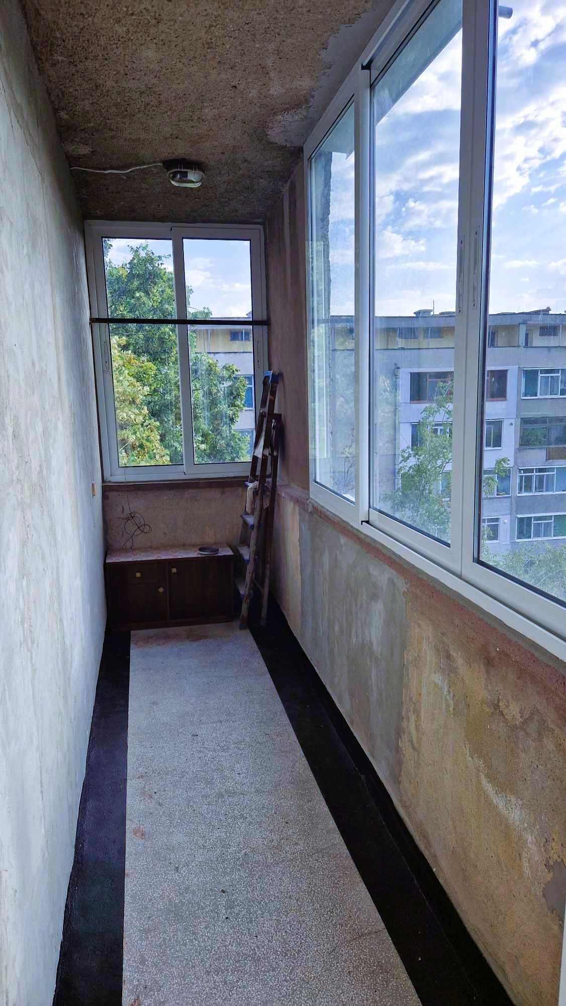 Тристаен ТУХЛЕН апартамент, гр.Шумен, кв. Тракия от собственик.