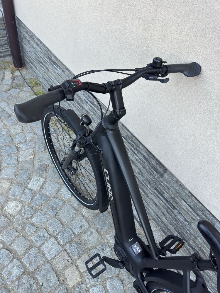 Електрически велосипед Cube Touring Pro размер: 28/50см
