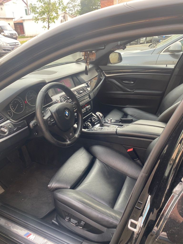 Vând BMW F10 525D