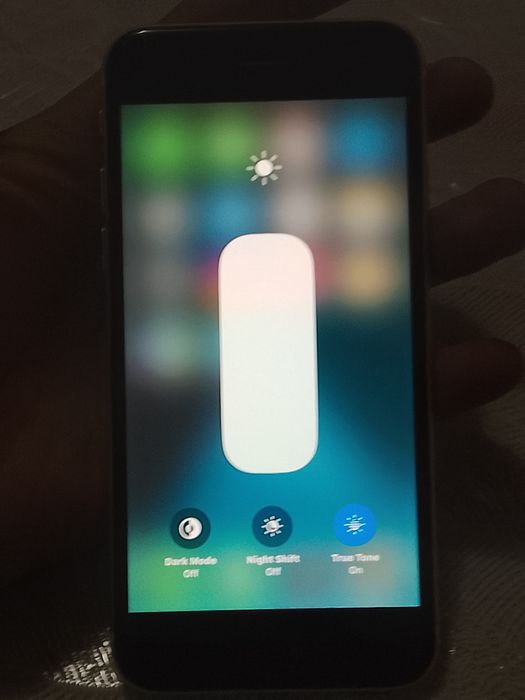 IPHONE SE 2020 xajmi 128 batareya74