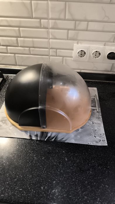 Хлебница, материал- дерево, пластик