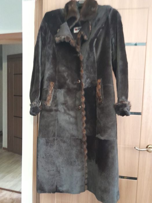 Продам шубу, шиншила.