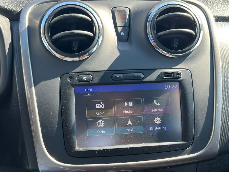 Vînd Dacia Logan MCV benzina