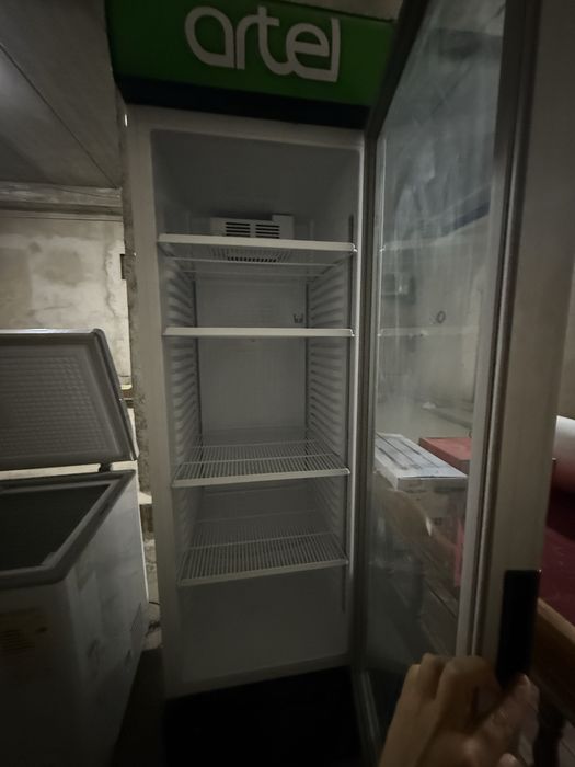 Muzlatgich tez va arzon narxda sotiladi