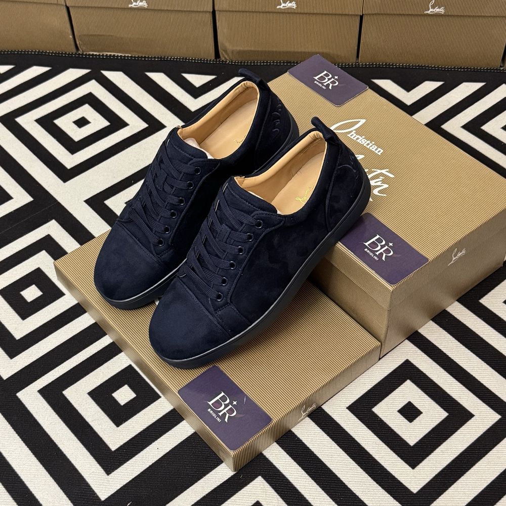 LOUBOUTIN 500,000 ming