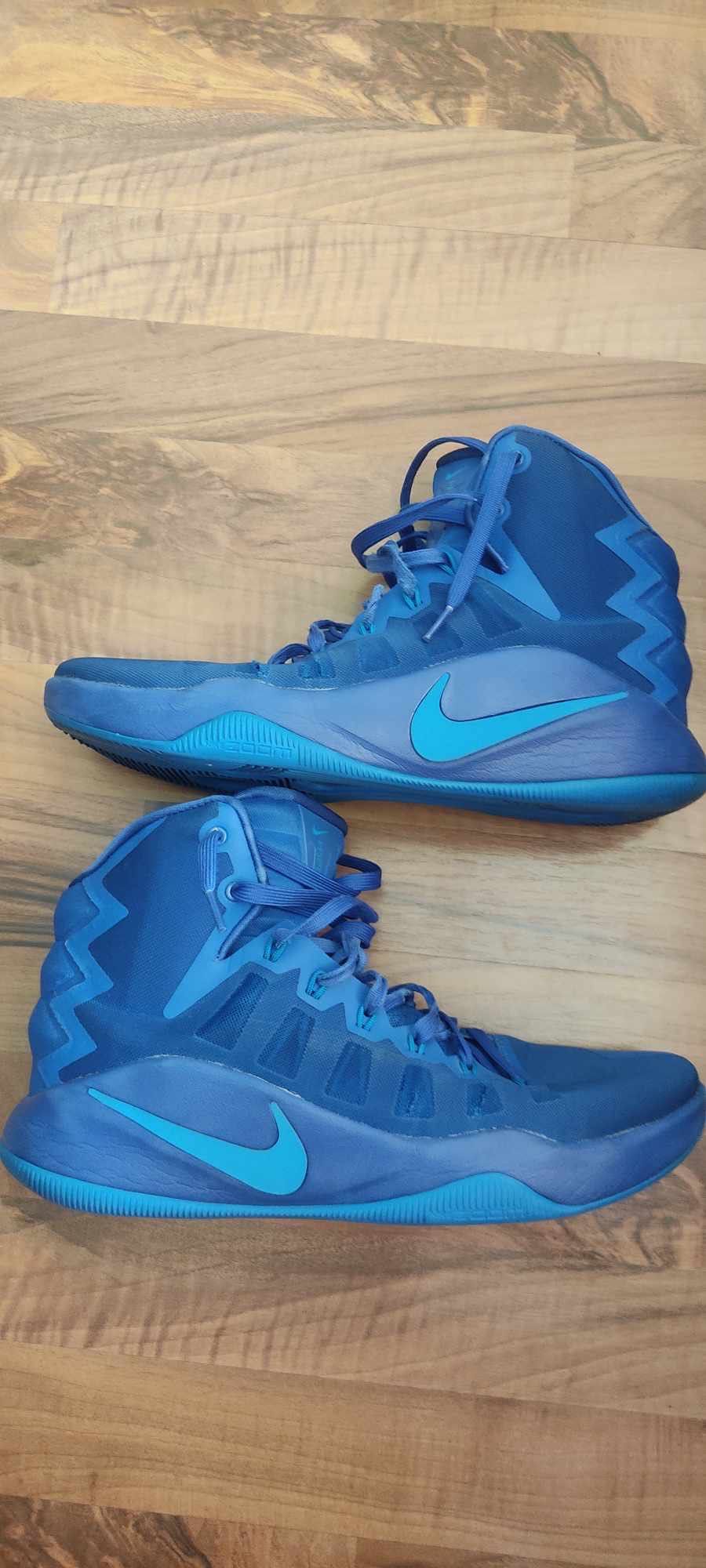Nike Basketball Hyperdunk 2016 us10  eur44  см28