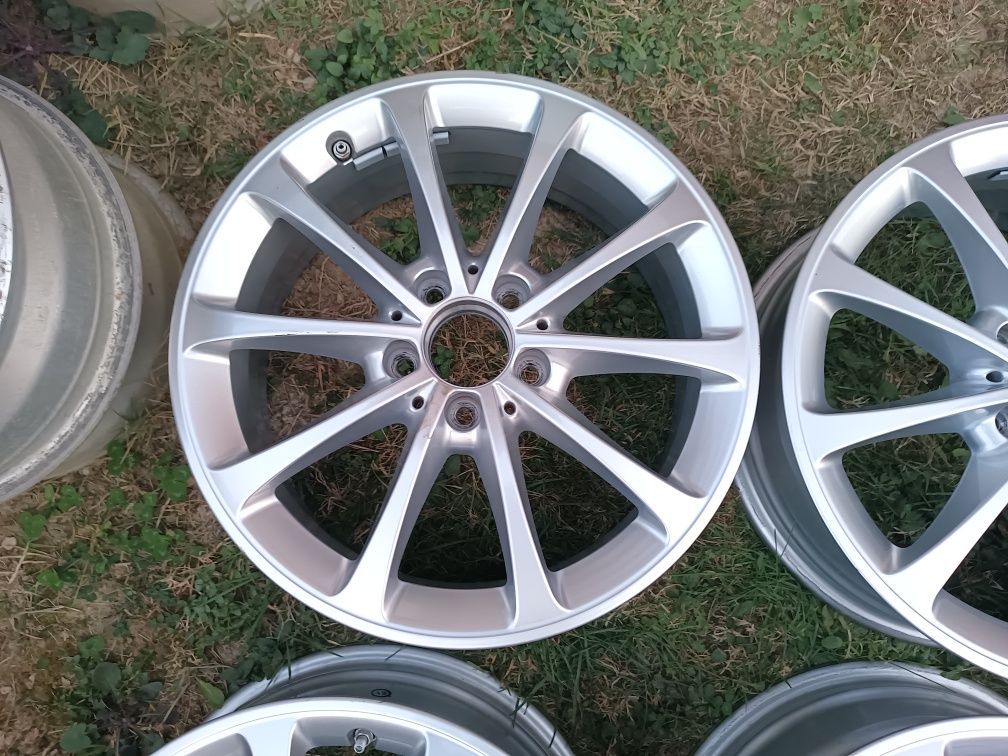 Мерцедес 17 цола, Mercedes W177 A+B klasa