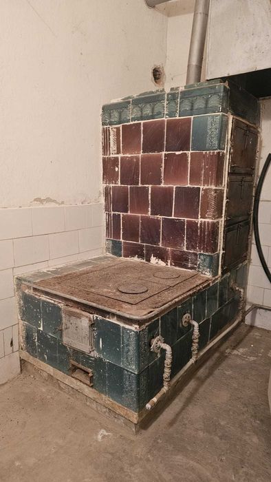 Soba Teracota foarte mare cu cuptor pe gaz