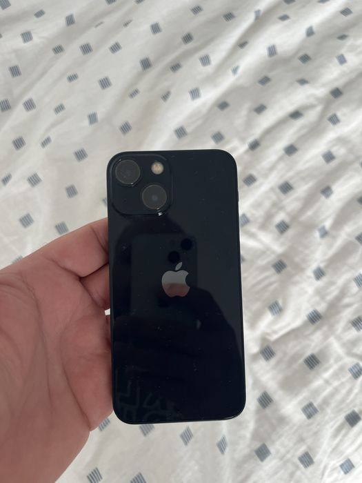 Айфон 13 мини син в добро състояние