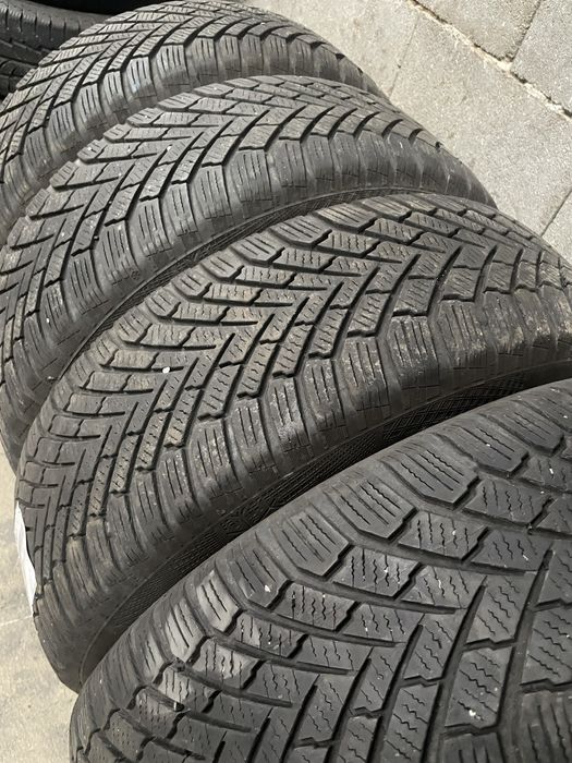 Set anvelope 195/60 R16 CONTINENTAL iarnă (m+s)