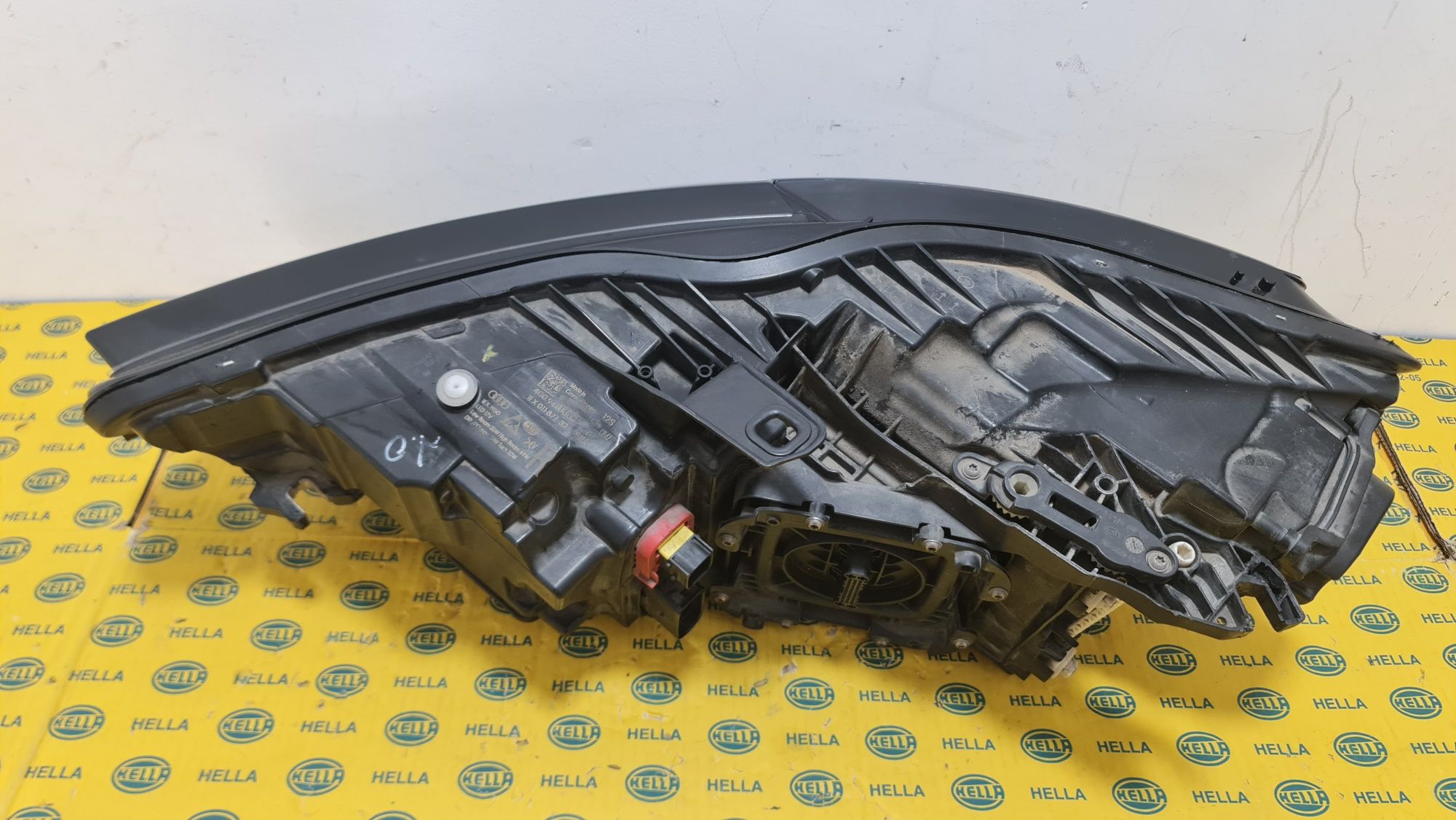 Far full led matrix Audi A6 C7 4G RS6 S6 facelift 4G0941036B