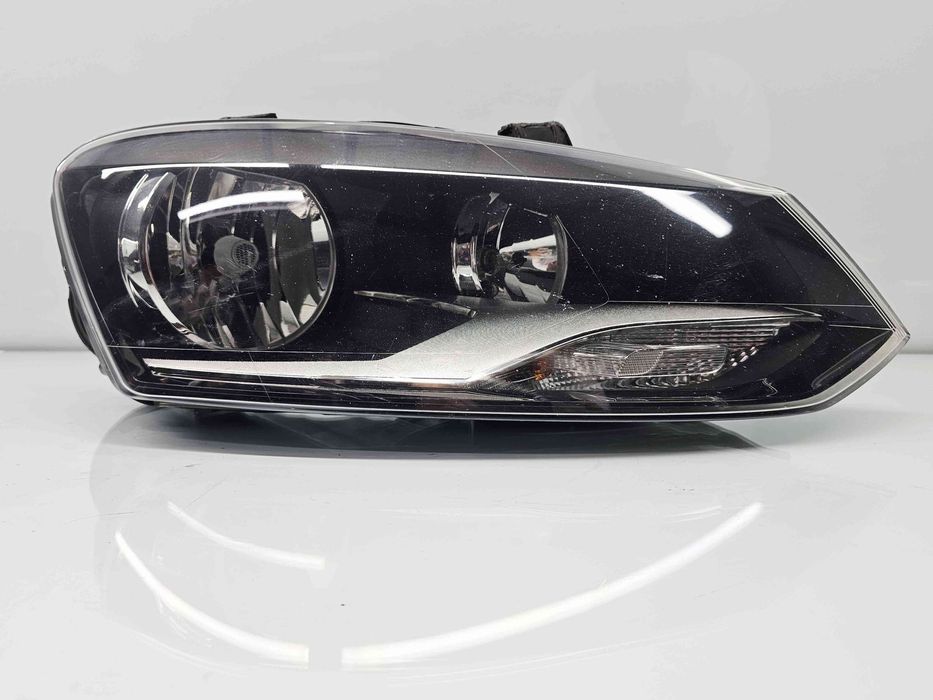 Far dreapta Volkswagen Polo (6R) [Fabr 2009-2016] 6R2941008F