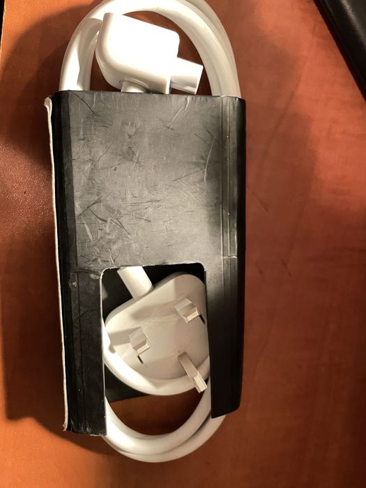 Adaptor priza incarcator Laptop apple mackbook,imac nou original 2,5A,