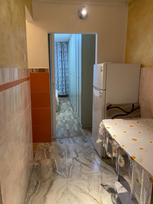 Închiriez garsonieră în Tiglina la A-uri 1300 Ron