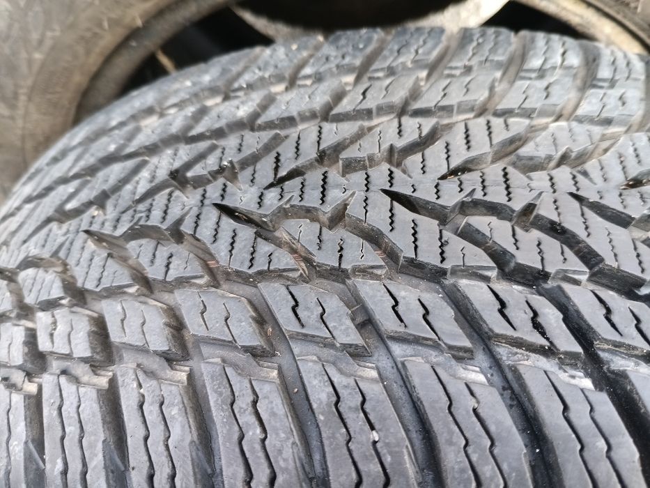 Зимни гуми 4 бр. 185/55R15 Nokian dot 2921 - 7mm