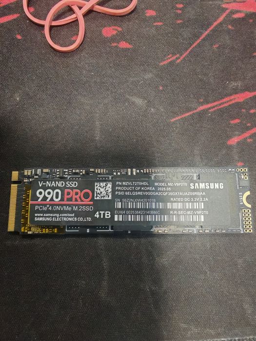 Vând ssd NVME 1TB,2TB,4TB