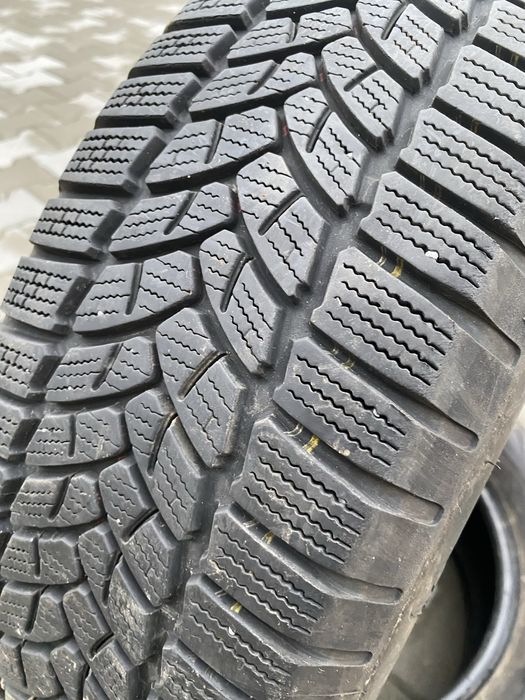 195/65/15 set 2buc continental m+s fara defect